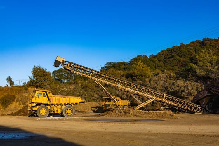 Retrofit diesel haul trucks into battery electric machines