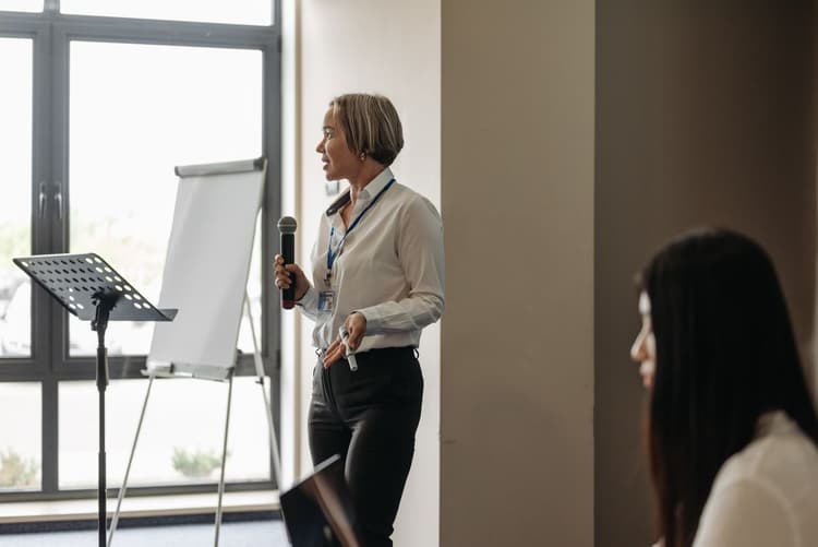 Equip women entrepreneurs to build sustainable businesses